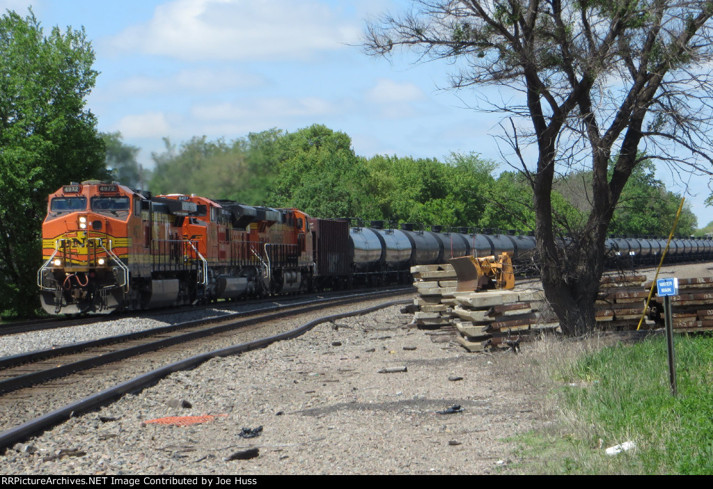 BNSF 4972 East